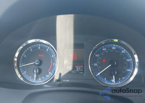 2017 Toyota Corolla L/Le/Xle/Se/Xse z USA, uszkodzony, nr VIN 2T1BURHE1HC938320